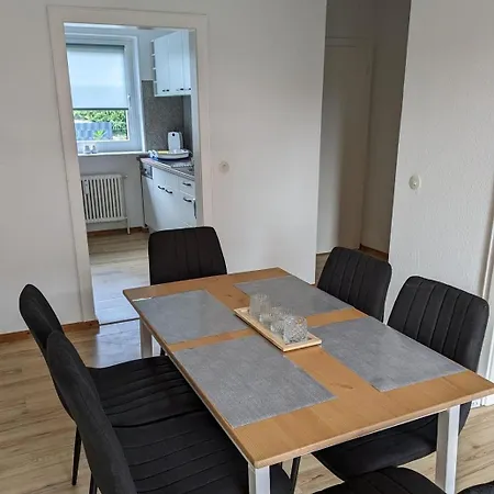 Mit 4 Schlafzimmern In Apartament Heide (Schleswig-Holstein)
