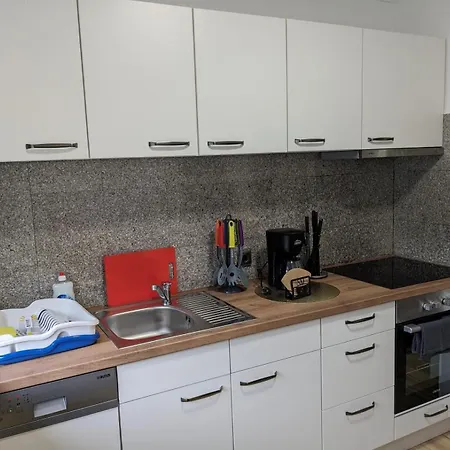 Mit 4 Schlafzimmern In * Heide (Schleswig-Holstein)